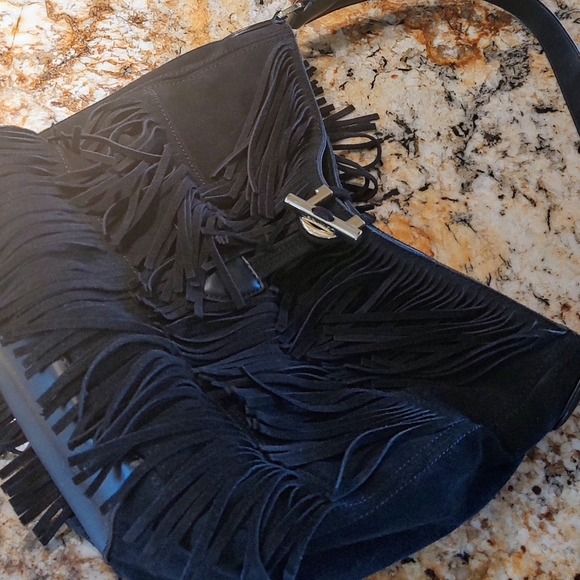 Calvin Klein black "leather" fringed shoulder bag preowned good cond inside out. - Picture 6 of 16